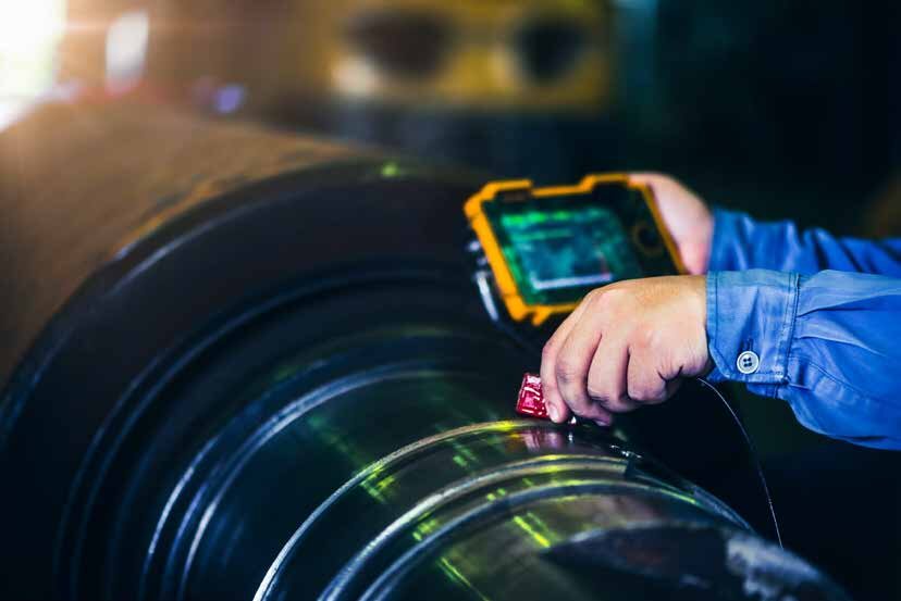 Hands-on ultrasonic inspection of an industrial component